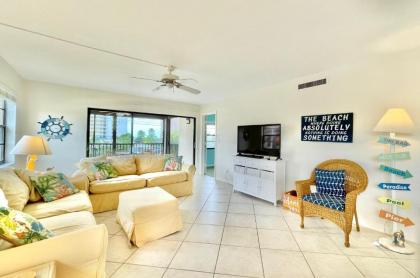 End Unit Steps from Beach Access w/ No Crazy Beach Prices!!! - image 17