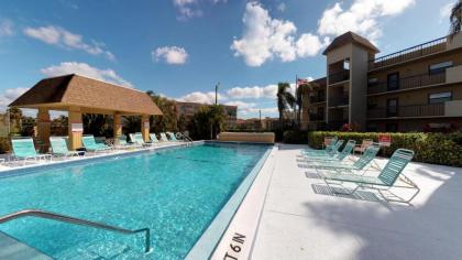 End Unit Steps from Beach Access w/ No Crazy Beach Prices!!! - image 4