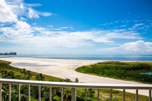 South Seas Tower 3 #1005 - Beachfront 2/2 Long Beach Views! - main image