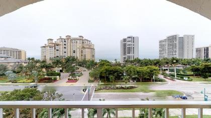 Top floor condo steps away from JW Marriott and Beach Access!! - image 12