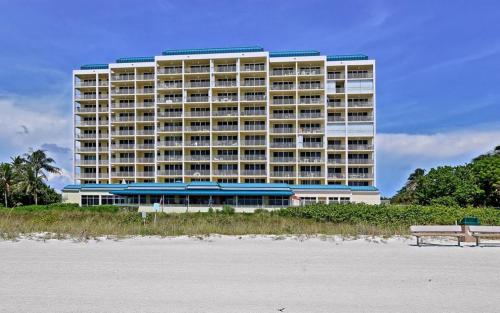 We Are Open Beachfront and Booking! 3 Bed Beachfront Beauty at the Apollo!! - image 4