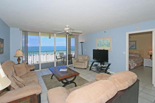 We Are Open Beachfront and Booking! 3 Bed Beachfront Beauty at the Apollo!! - image 5