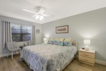 Seaview Unit 105 - image 17