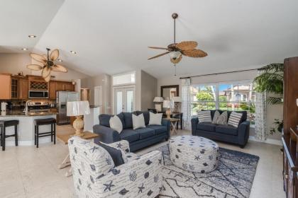 Pool Home on Canal Close to Beach Popular Lamplighter Area!! - image 15