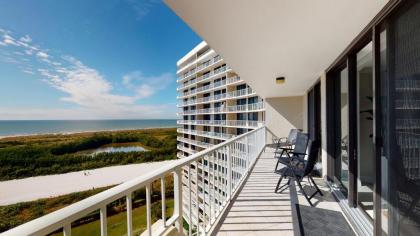 Views! Views! Views! Beachfront End Unit at South Seas - image 11