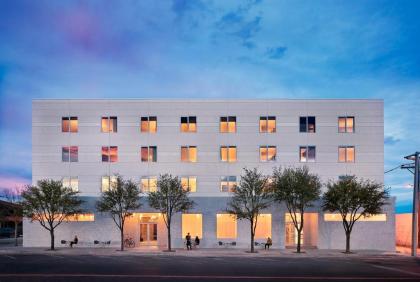 Hotel in marfa Texas