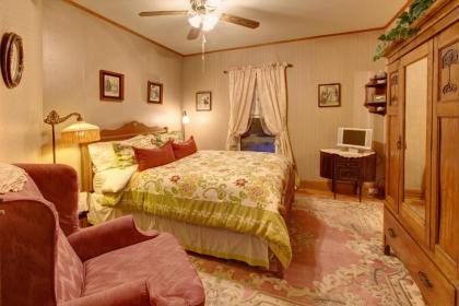 Margaretville Mountain Inn B&B - image 9