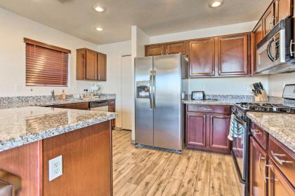 Maricopa House with Pool Hot Tub and Putting Green! - image 4