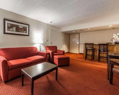 Quality Inn Marietta Ohio - image 12