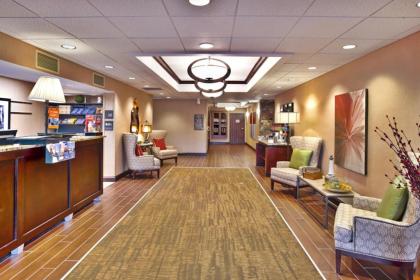 Hampton Inn Marietta - image 15