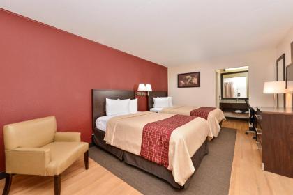 Red Roof Inn Marietta - image 2