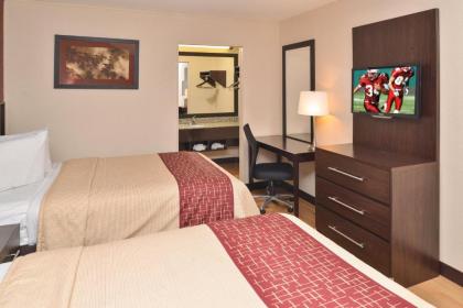 Red Roof Inn Marietta - image 7