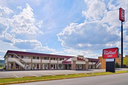 Red Roof Inn Marietta - image 8