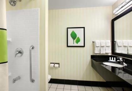 Fairfield Inn & Suites by Marriott Marietta - image 9