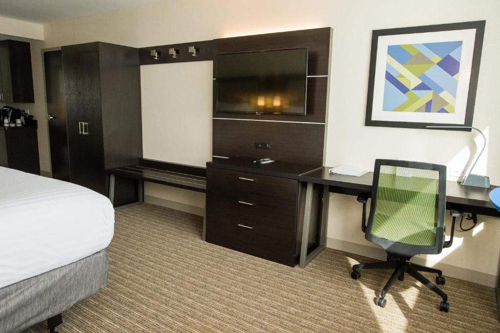 Holiday Inn Express & Suites - Marietta an IHG Hotel - image 7