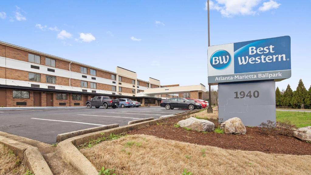 Best Western Atlanta-Marietta Ballpark Hotel - image 6