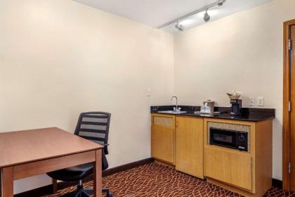 Quality Inn Marietta - image 14