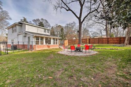 Cheery Cottage with Yard Less Than 1 Mile to Marietta Square - image 5