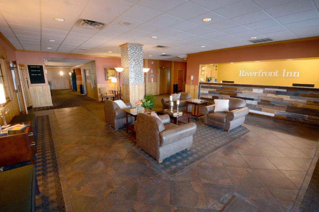 Best Western Riverfront Inn - main image