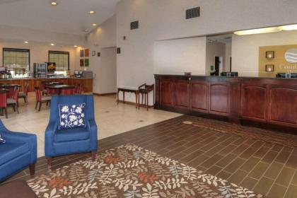 Comfort Inn Marion - image 12