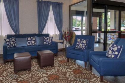 Comfort Inn Marion - image 5