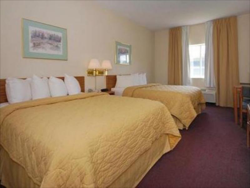 Comfort Inn Marion - image 6