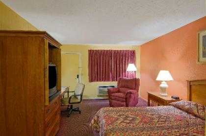 Americas Best Value Inn Marion OH - image 6