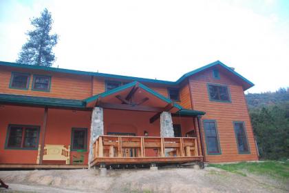 Sierra Trails Inn - image 13