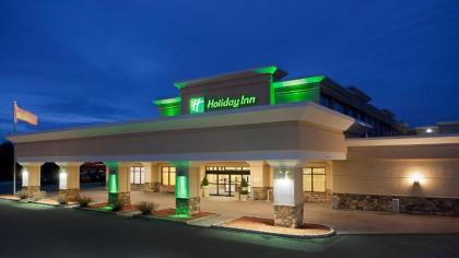 Holiday Inn & Suites Marlborough an IHG Hotel - image 4