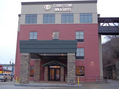 Cobblestone Inn  Suites   marquette marquette Iowa