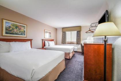 Americas Best Value Inn Marquette - image 9