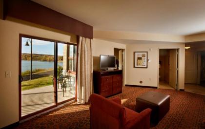 Hampton Inn Marquette-Waterfront - image 14