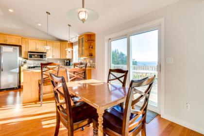 Marrowstone Island Beach Home - image 10