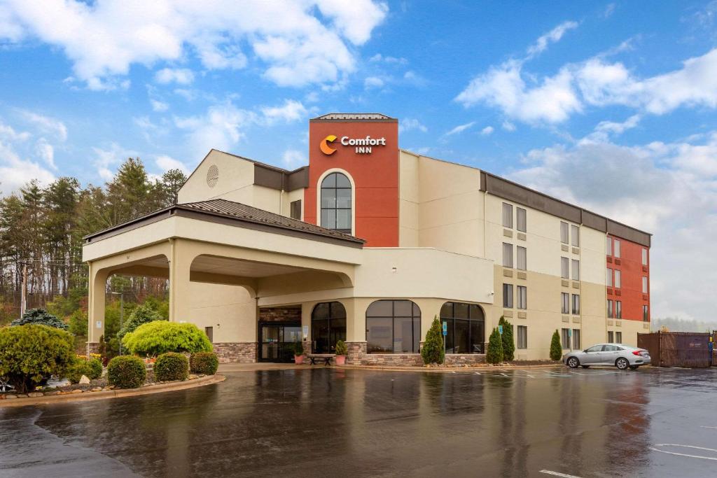 Comfort Inn Mars Hill - main image