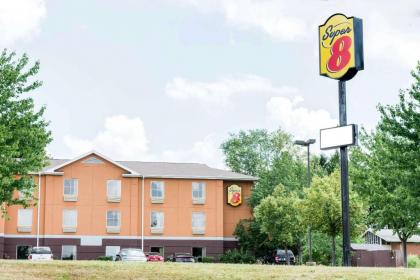 Super 8 by Wyndham Mars/Cranberry/Pittsburgh Area - image 5