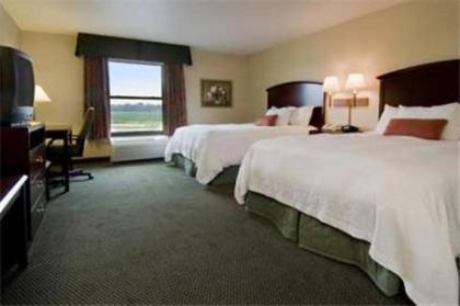 Hampton Inn Marshall - image 2