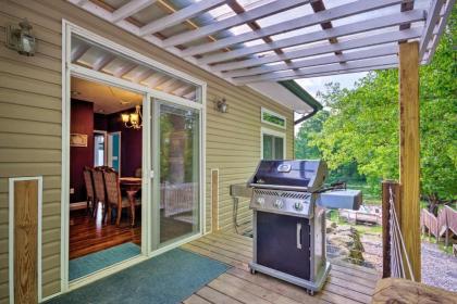 Private Blue Ridge Home with Mountain Views and Hot Tub - image 10