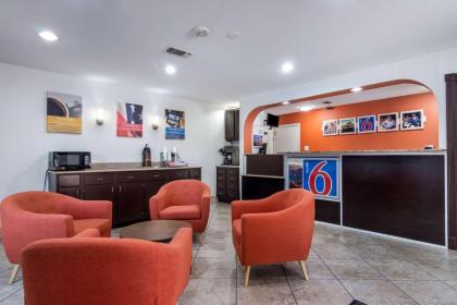 Motel 6-Marshall TX - image 15