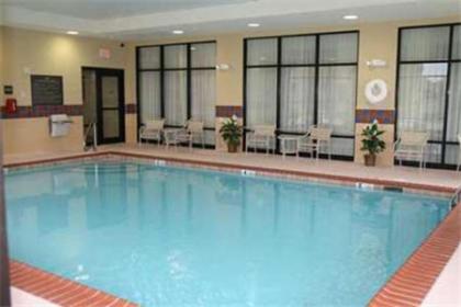 Hampton Inn Martin - image 8