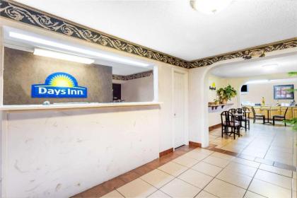 Days Inn by Wyndham Martin - image 7