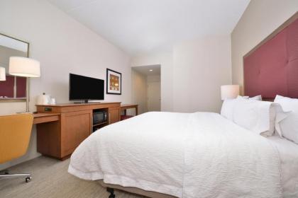 Hampton Inn Martinsburg - image 11