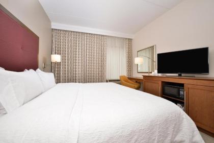 Hampton Inn Martinsburg - image 12