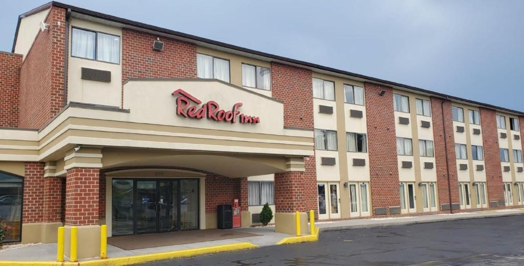 Red Roof Inn Martinsburg - main image