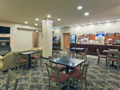 Holiday Inn Express Bloomington North-Martinsville - image 18