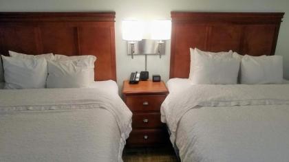 Hampton Inn St. Louis - Westport - image 3