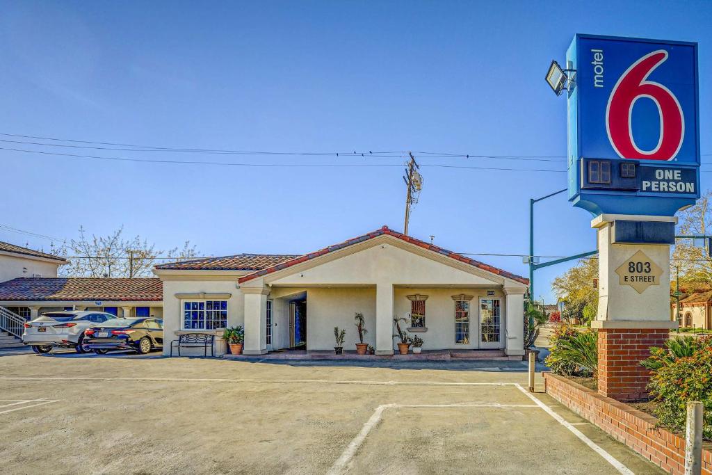 Motel 6-Marysville CA - main image