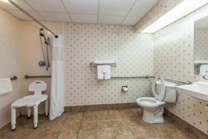 Hampton Inn Marysville - image 17