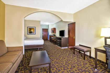 Holiday Inn Express Hotel and Suites Marysville an IHG Hotel - image 10