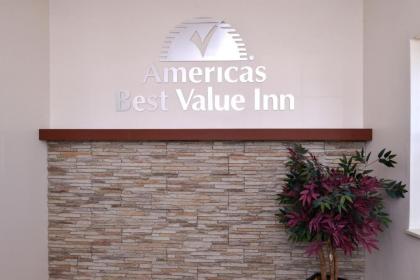 Americas Best Value Inn & Suites Maryville - image 8