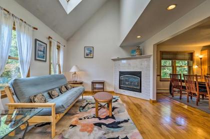 Mashpee House with Pool Fire Pit and Furnished Patio! - image 4